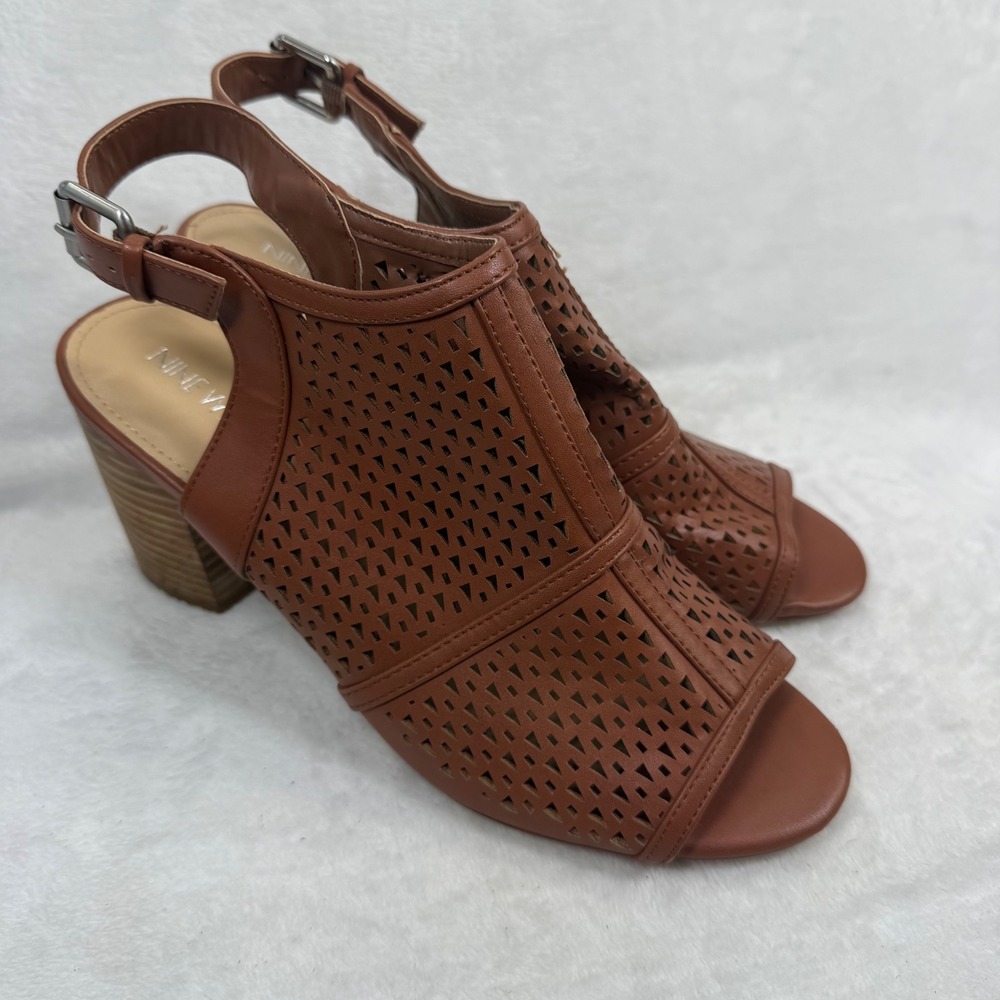Nine West Cognac Brown Laser Cut Perforated Slingback Block Heel Sandals Size 10